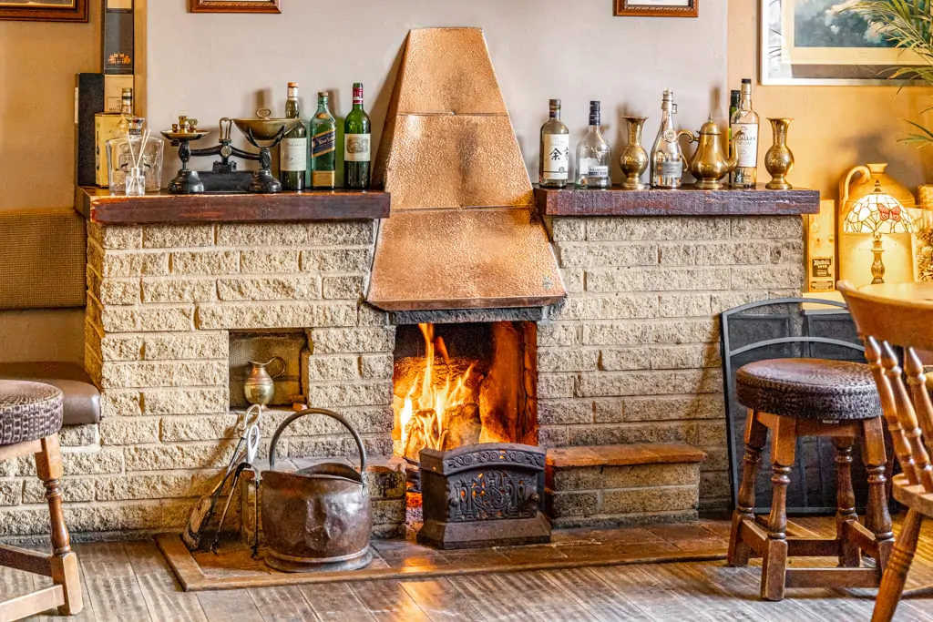 Butcher & Beast Pub, Heighington, Lincoln - Open Fire