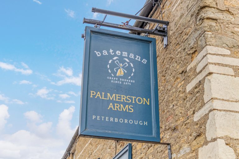Palmerston Arms, Peterborough - Signage