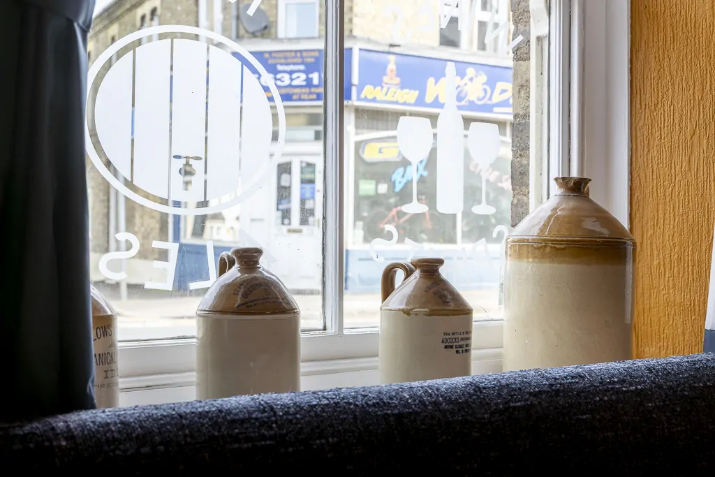 Batemans - Palmerston Arms Peterborough - Bar Window View