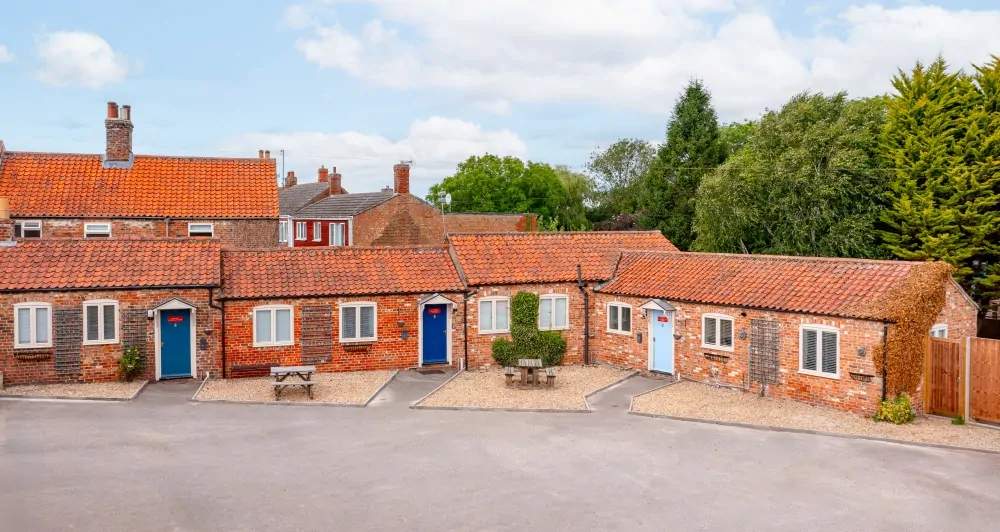 Batemans Pub - Bell Hotel, Burgh Le Marsh - Cottages