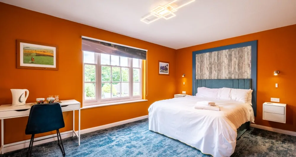 Batemans Pub - Bell Hotel, Burgh Le Marsh - Hotel Bedroom