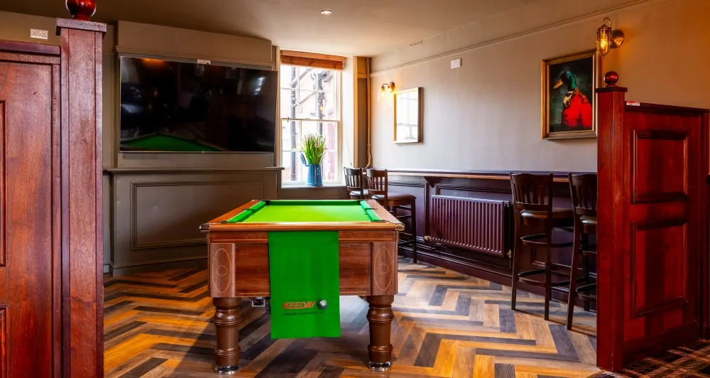 Batemans Pub - Bell Hotel, Burgh Le Marsh - Pool Table Bar Area