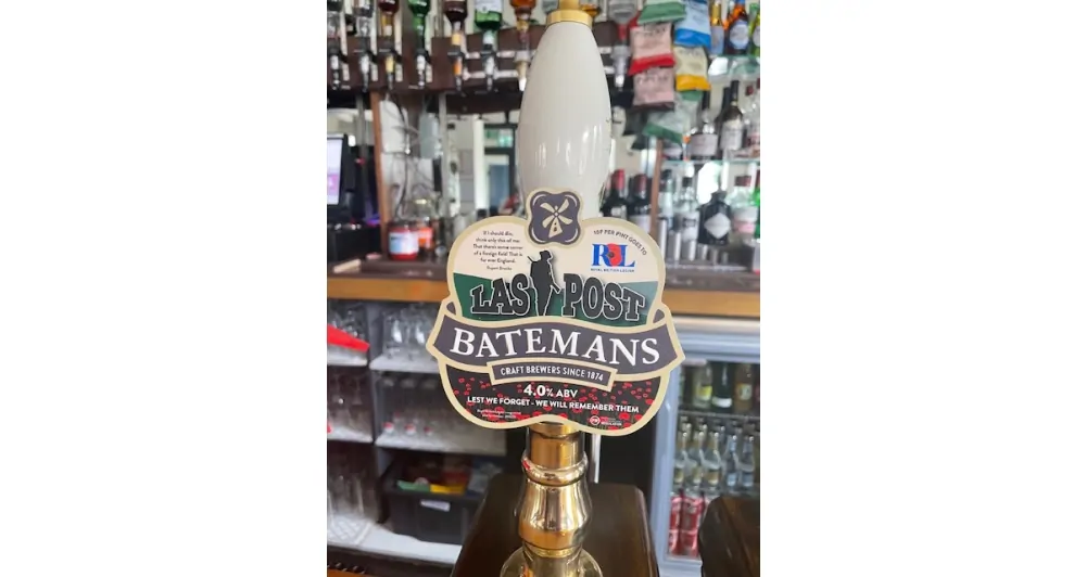 Batemans Pub - Crown Inn, Trunch - Bar Batemans Last Post