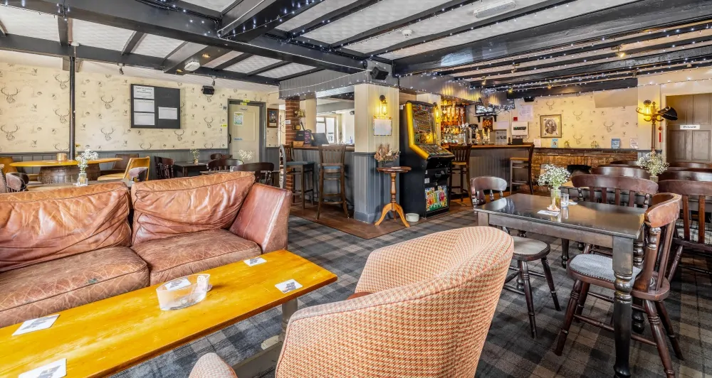 Batemans Pub Willoughby Arms Bar