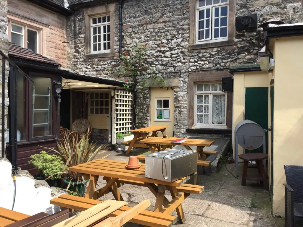 Kings Head Bonsall - Batemans Pub - Outside Seating