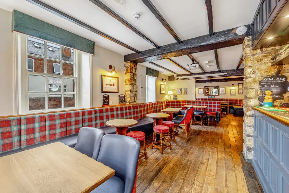 Batemans Queen In The West Lincoln