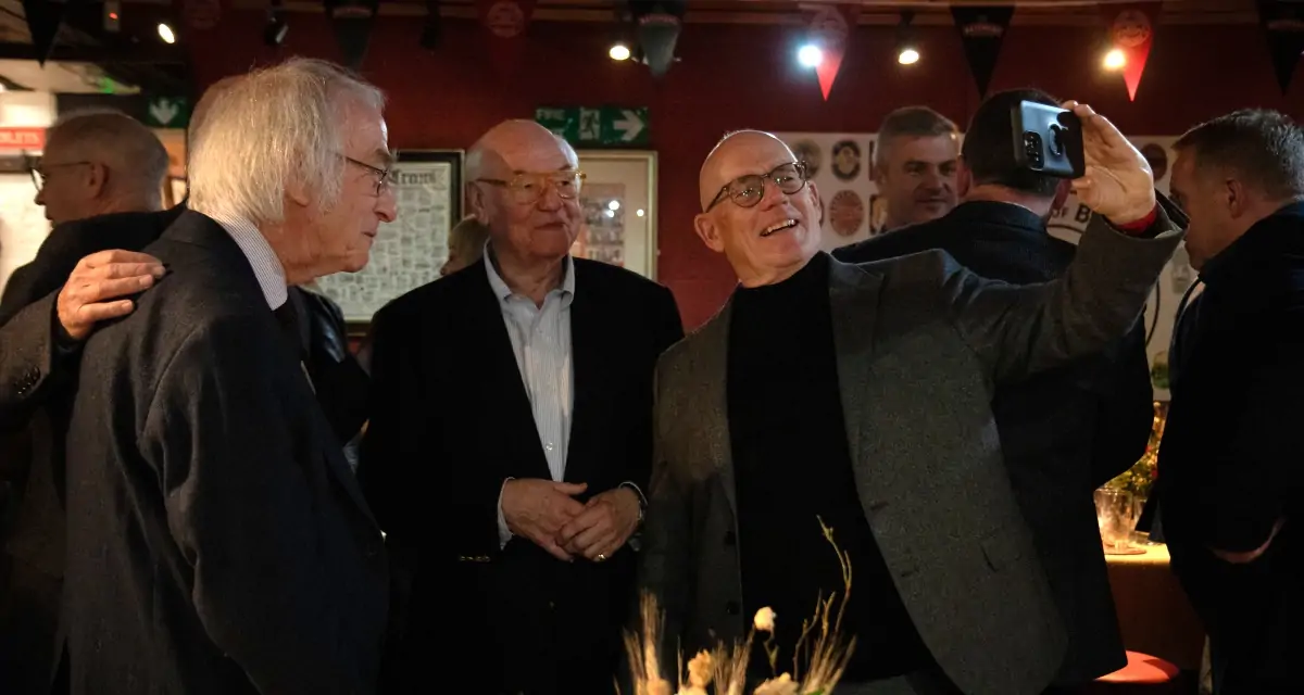 Batemans celebrate 150th anniversary with Brewers lunch - Batemans Directors taking a selfie!