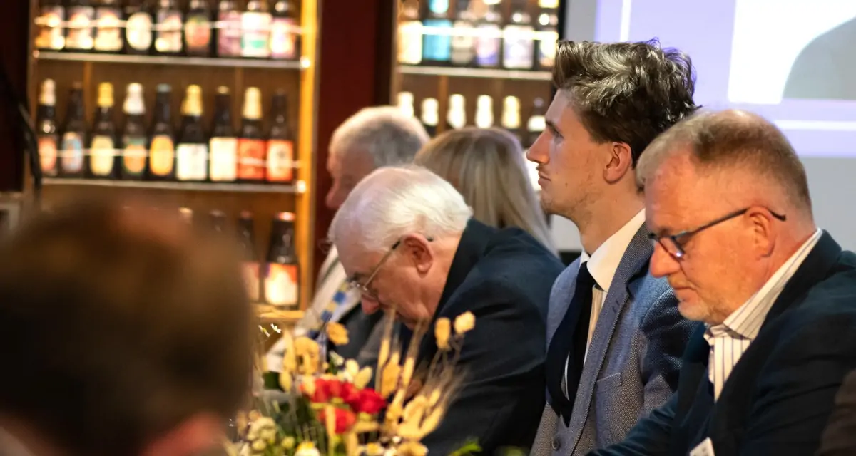 Batemans celebrate 150th anniversary with Brewers lunch - Guests remembering those no longer with us.