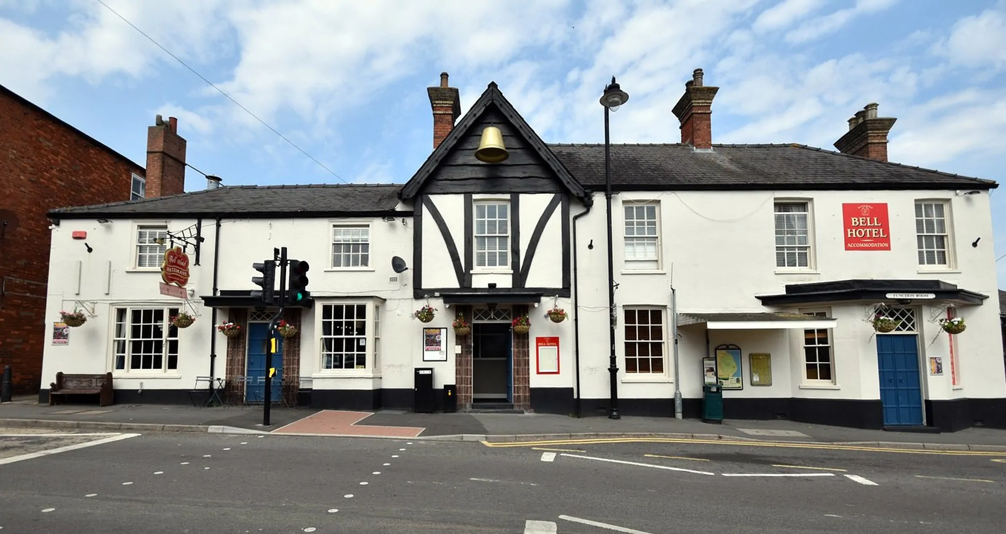 Batemans Pub - Bell Hotel, Burgh Le Marsh - Exterior Photo