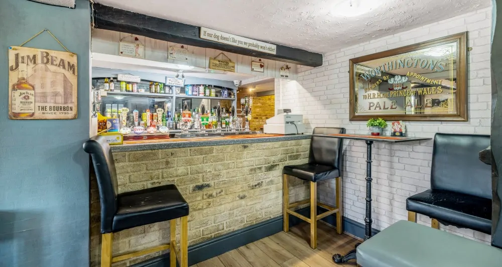 Batemans Pub - Carpenters Arms, Fiskerton - Bar Area