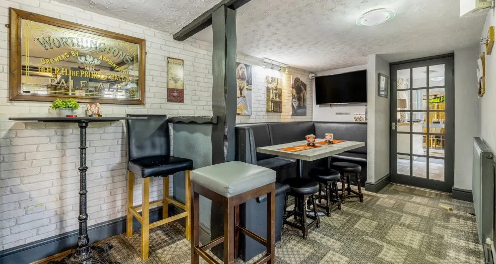 Batemans Pub - Carpenters Arms, Fiskerton - Bar Area