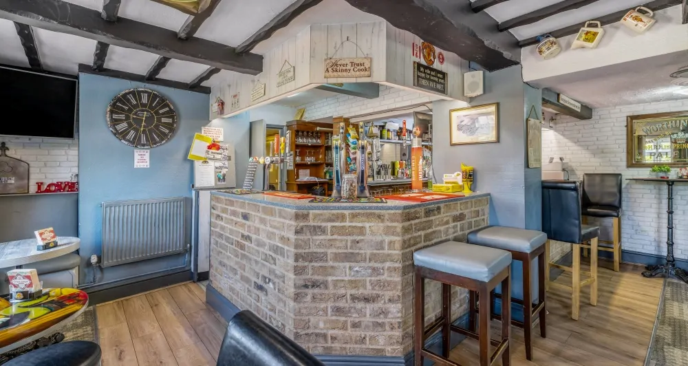 Batemans Pub - Carpenters Arms, Fiskerton - Bar Area