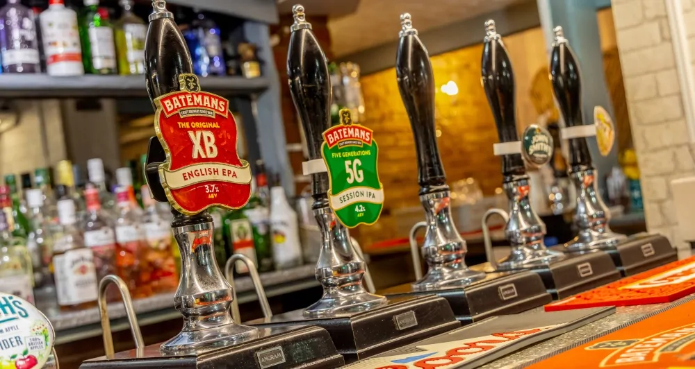 Batemans Pub - Carpenters Arms, Fiskerton - Bar Area