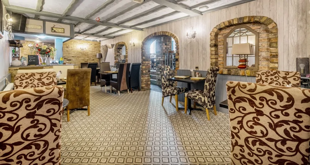 Batemans Pub - Carpenters Arms, Fiskerton - Bar Dining Area