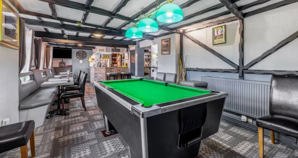 Batemans Pub - Carpenters Arms, Fiskerton - Bar Pool Area