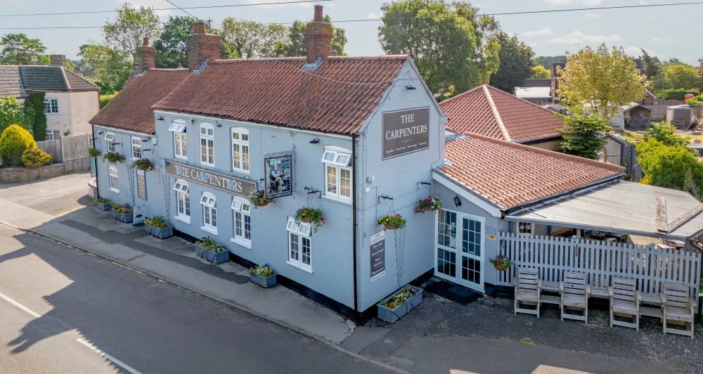 Batemans Pub - Carpenters Arms, Fiskerton - Pub Exterior