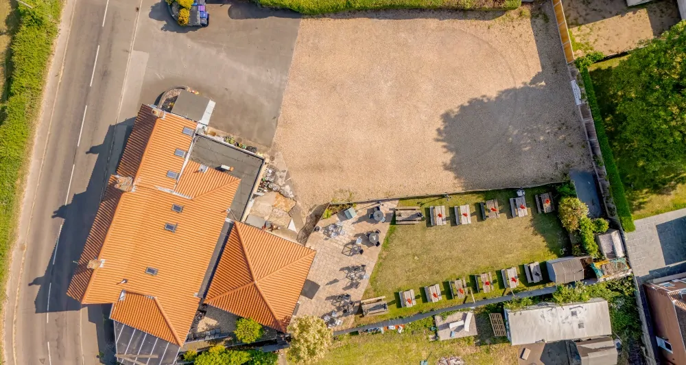 Batemans Pub - Carpenters Arms, Fiskerton - PV - Exterior Drone